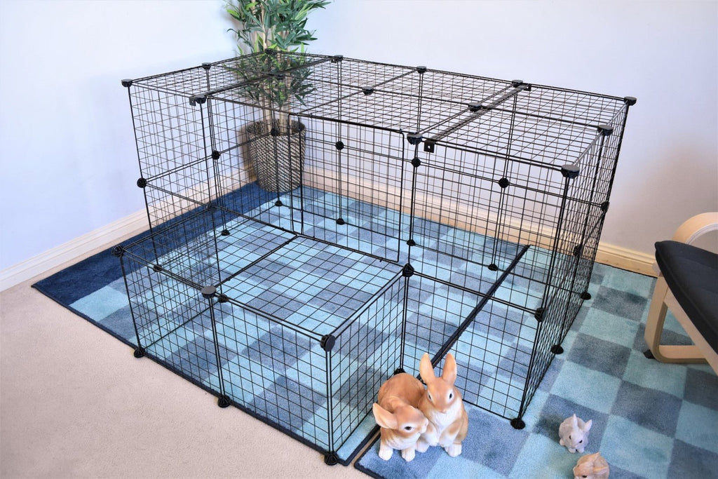 Enclosed Run for guinea pigs and rabbits